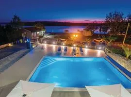 1 Bedroom Gorgeous Apartment In Punat