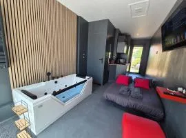 Studio Balnéo Bord de mer Fouras - 800m de la plage