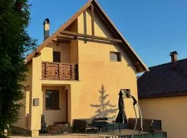 Chata na svahu Regetovka