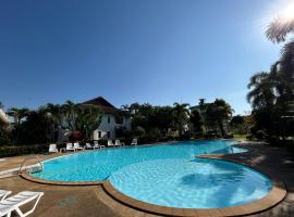 Teak Garden Resort, Chiang Rai، فندق بالقرب من مطار شيانج راي الدولي - CEI، 