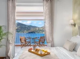 Niovi Seaview Apartments