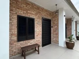 Kak Pah Roomstay Paka