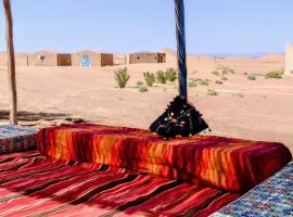 Camp Ayour Mhamid, khách sạn ở Mhamid
