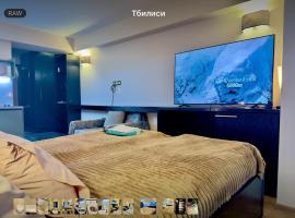 Pilot club rooms block1 NewGudauri 723, hotel din Kʼumlistsʼikhe