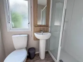 Lovely 8 Berth Caravan With Decking To Hire At Naze Marine In Essex Ref 17030Ga