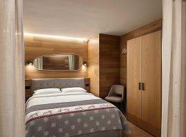 Chalet Campiglio Mountain View - Guardabassi Collection, hotel in Madonna di Campiglio