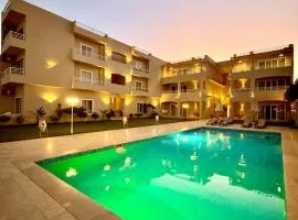 Royal Nile Villas - Luxury Nile View Apartment 2