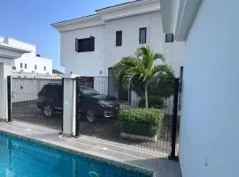 Lekki holiday shortlet