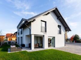 Hiša Urma、ツェリェのホテル