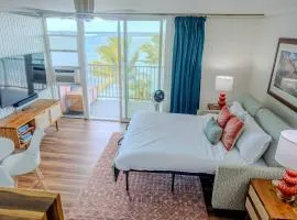 Beachfront Studio w Amazing Views