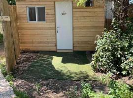 בית על הנחל, caba&ntilde;a o casa de campo en Yavneʼel