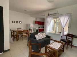 Descanso Familiar, ξενοδοχείο σε Guaymallen