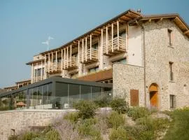 Borgo Capietaglio Wine Resort