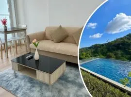 Elegant Stay with 360 degree Panoramic Rooftop Pool