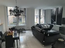 Spacious 2 bed Apt Liverpool City Centre