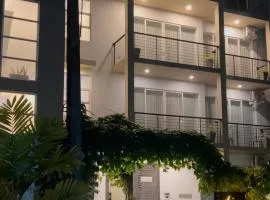 Silina Airport Residence & Transit Hotel