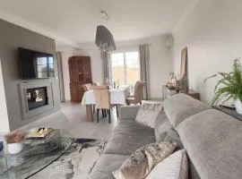 Cosy Orchidée - Villa Élégance, Piscine & Pyrénées "5 étoiles"