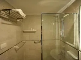 Mar Charbel Hotel Cairo