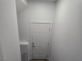 Clearwater Chestermere, hotel a Chestermere