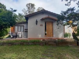 La Casita，位于瓦勒里亚德玛的酒店