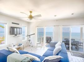 4-Bedroom Luxury Private Beach Getaway, hotel v destinaci Scotland