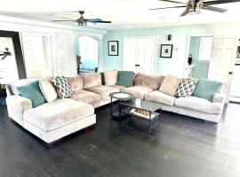 Solomons Island 6BR Family Getaway, hotel in Solomons