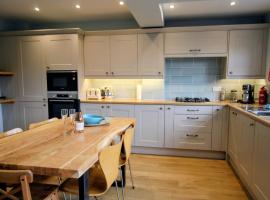 Nina's Cottage - Southwold, hotel in Southwold