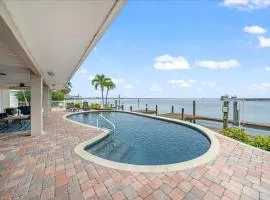 Riverfront Paradise Near Beach & Golf