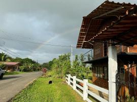Cabañas Retiro Del Rio, khách sạn ở Guayabal