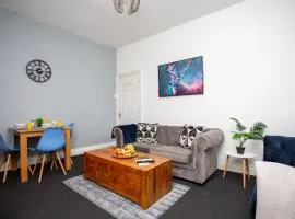 Modern 2-Bed Victorian in Prime Jesmond - Fast WiFi & Minutes From Train!