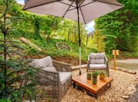 Beautiful studio - private garden, EV, breakfast - Chalet Hug studio