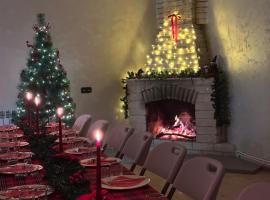 Ptghni Villa, hotel u gradu 'Ptghni'