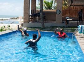 Kokrobite beach Getaway, hotel em Trofwi