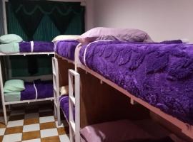 Nawal Hostel, hotel v destinaci Santa Cruz La Laguna