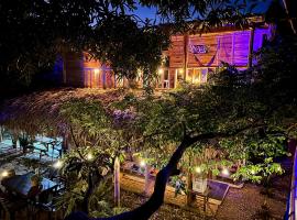 Hostal Corazón de Tagua, hostel σε Palomino