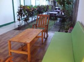 Hotel NO STRESS TRAVELLERS โรงแรมในเอสเตลิ