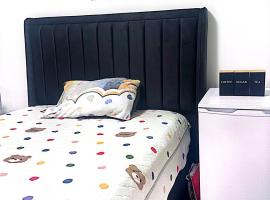 Precious Home, hotel v destinaci Monasterevin