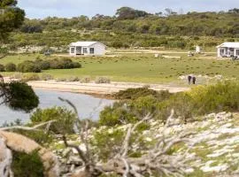Pelican Lagoon Retreat