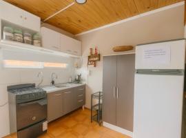 La casita 8394, ξενοδοχείο σε Mar del Tuyu