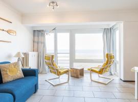 Sun Beach 0201, hotel in Sint-Idesbald