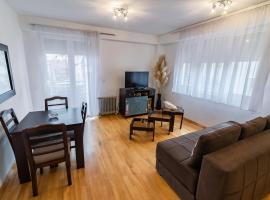Alex Cosy Quarters - 2 Bedrooms & Private Parking