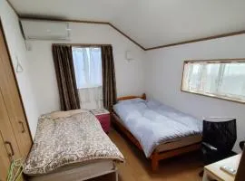 一軒屋の個室を格安で利用可能