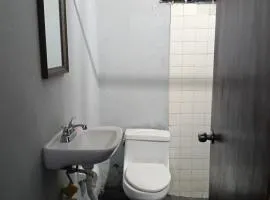 Departamento compartido en vecindad "CADENA DE UNIÓN"