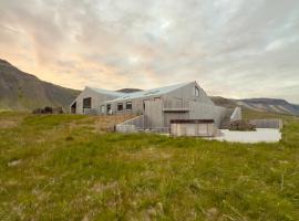 Grafar&oacute;s B&B, hotel com banheiras de hidromassagem em Sn&aelig;fellsb&aelig;r