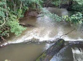 รักษ์ธาร โฮมสเตย์