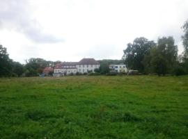Gutshaus am Nationalpark Unteres Odertal – hotel w mieście Schwedt