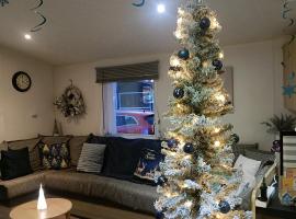 Centrix at Seawick Holiday Park, Glampingunterkunft in Saint Osyth