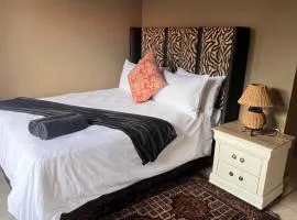 MorningMist Boutique 27 Room 5