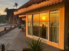 Best Seller Beach Villa Full View At Kohchang Resort