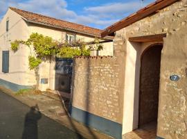 Les Petits Jardins de Cissé Chambre de Charme, ubytování s možností vlastního stravování v destinaci Cissé